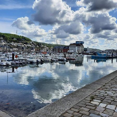 Appartement Renove Avec Vue Sur Mer A Fecamp ! Bagian luar foto